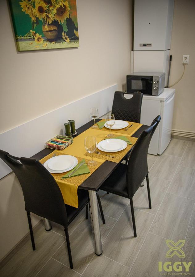 Iggy Luxury Apartment Hunedoara Eksteriør bilde